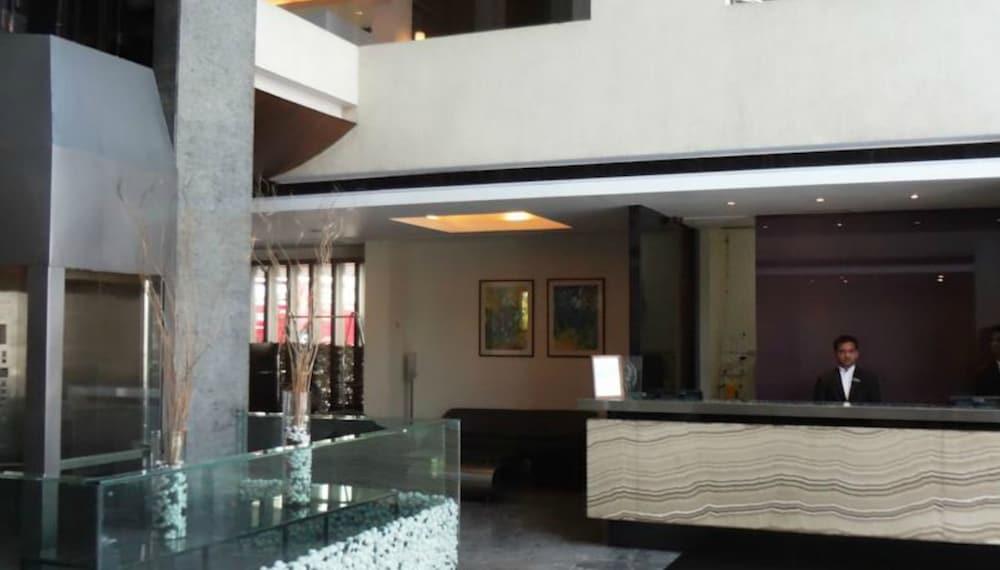 The Mirador Otel Mumbai Dış mekan fotoğraf