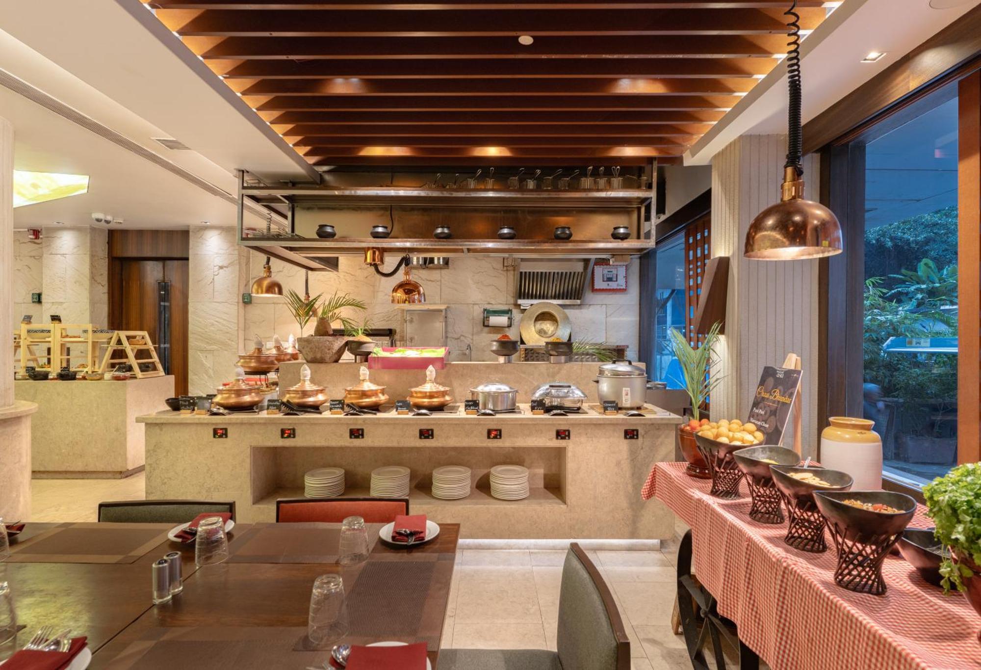 The Mirador Otel Mumbai Dış mekan fotoğraf