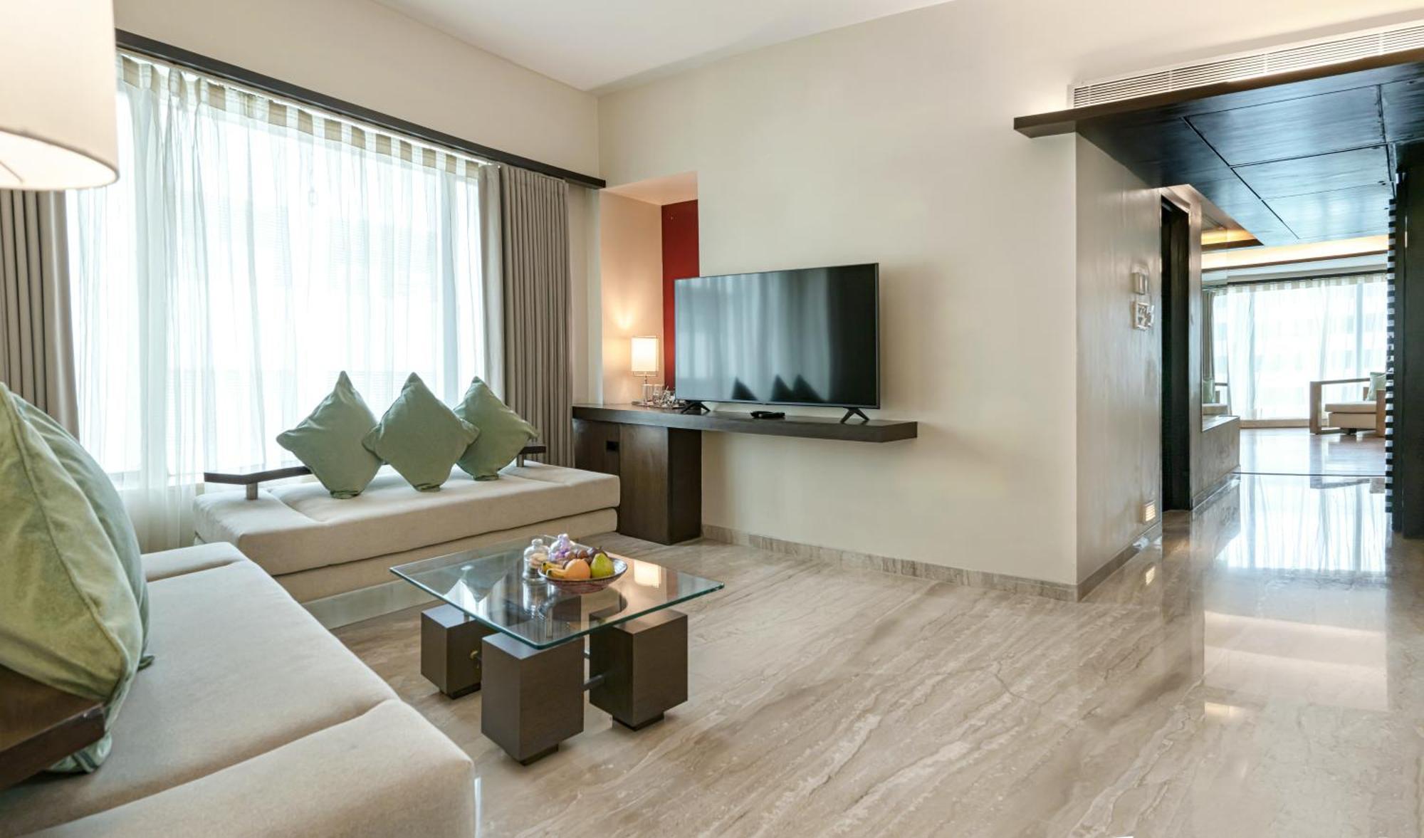 The Mirador Otel Mumbai Dış mekan fotoğraf