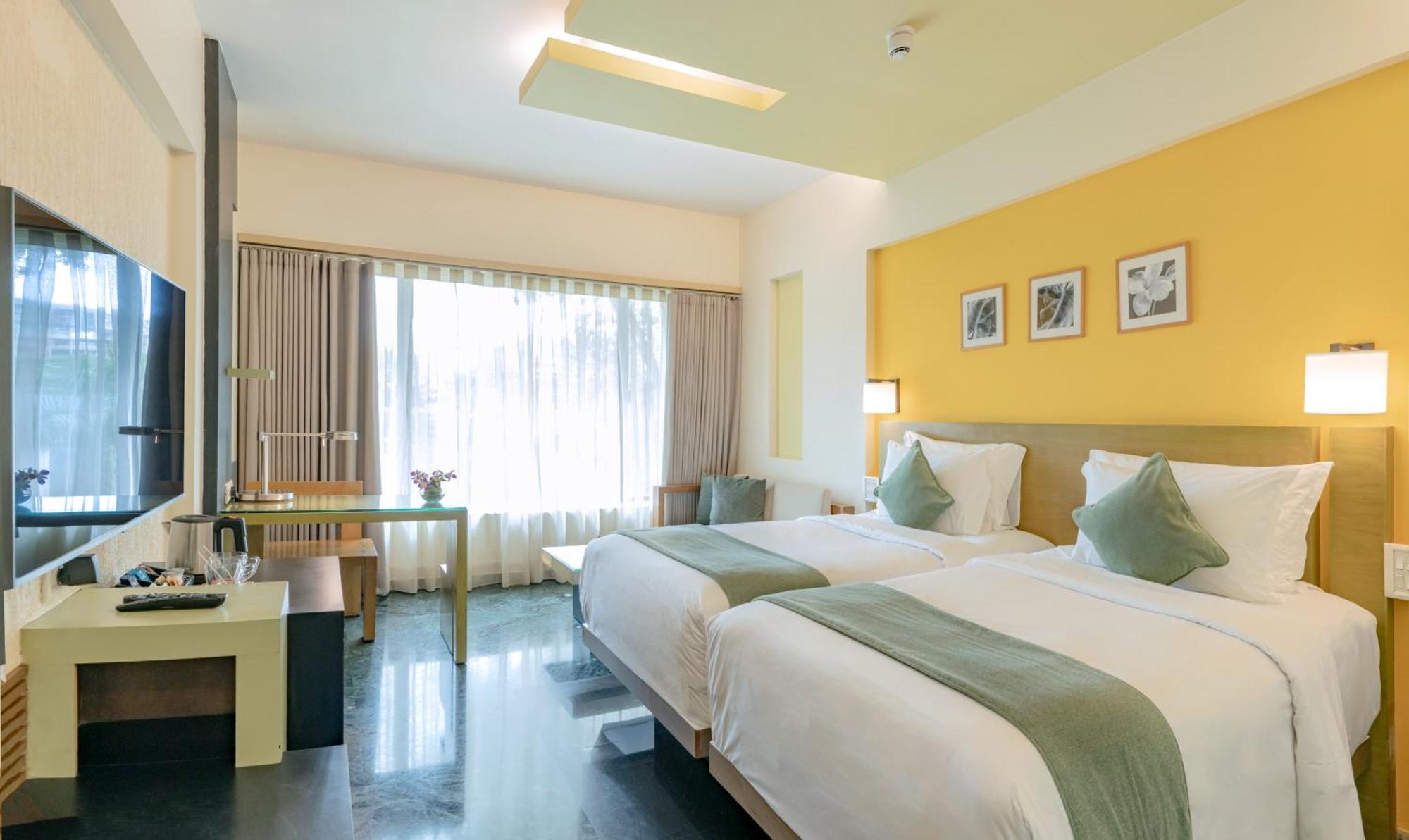The Mirador Otel Mumbai Dış mekan fotoğraf